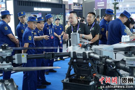 無(wú)人機(jī)智能測(cè)繪 貴州企業(yè)亮相數(shù)博會(huì)，前沿科技賦能千行百業(yè)